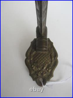 Rare Original Antique Aladdin No. 8 Cast Iron Oil Lamp Wall Bracket