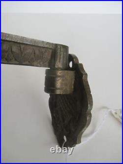 Rare Original Antique Aladdin No. 8 Cast Iron Oil Lamp Wall Bracket