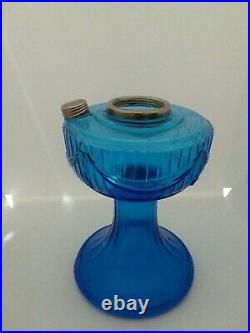 Rare Sapphire Blue Short Lincoln Drape Aladdin Kerosene Oil Lamp