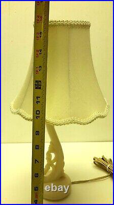 Rare Vintage Pair Aladdin Alacite Boudoir Electric Lamp G30p With Shades