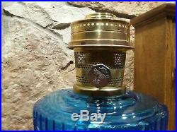 SAPPHIRE BLUE SHORT LINCOLN DRAPE ALADDIN KEROSENE OIL LAMP 1989. Not Cobalt