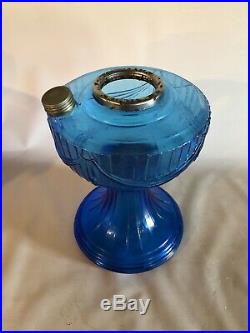 SCARCE ALADDIN Sapphire Blue Short Lincoln Drape Kerosene Oil Lamp NOSDated 1989