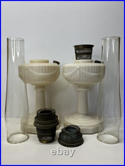 Set of 2 Aladdin Alacite Lincoln Drape Marbled White Cream Oil Lamps with Chimneys