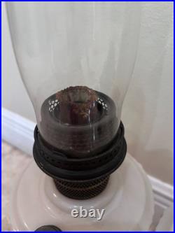 Set of 3 Aladdin Alacite Lincoln Drape Marbled White Cream Oil Lamps withChimneys