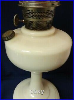 Simplicity Alacite Kerosene Lamp Aladdin Mantle Lamp Company