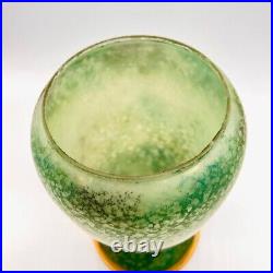 Superb Aladdin 1240 variegated Verde Vase Lamp