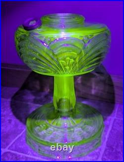 Uranium Glass Green Aladdin Oil Lamp Washington Drape Model B-54 Vintage