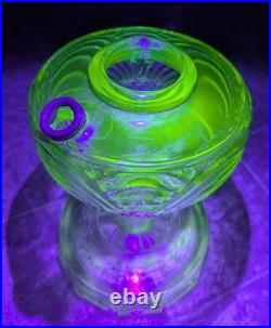 Uranium Glass Green Aladdin Oil Lamp Washington Drape Model B-54 Vintage