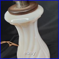 Uranium Glass Old Formula Alacite Boudoir Lamp By Aladdin UV Reactive 1939