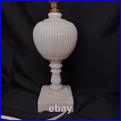 Uranium Glass Old Formula Alacite Boudoir Lamp By Aladdin With Sticker 1939