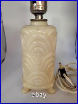 Uranium glass Lamp Aladdin Alacite Glass Boudoir Lamp Art Deco Vintage
