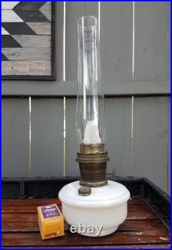 VINTAGE ALADDIN ALACITE WALL BRACKET LAMP #0153 Model B Burner
