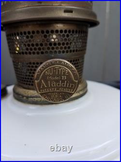 VINTAGE ALADDIN ALACITE WALL BRACKET LAMP #0153 Model B Burner