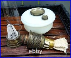 VINTAGE ALADDIN ALACITE WALL BRACKET LAMP #0153 Model B Burner