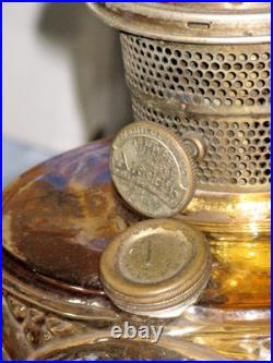 VINTAGE ALADDIN AMBER GLASS WASHINGTON DRAPE PATTERN MODEL B OIL LAMP w CHIMNEY