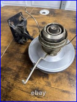 VINTAGE ALADDIN CABOOSE Railroad Kerosene Oil Lamp + Wall Mount Bracket Flexible
