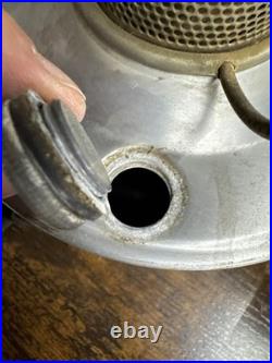 VINTAGE ALADDIN CABOOSE Railroad Kerosene Oil Lamp + Wall Mount Bracket Flexible