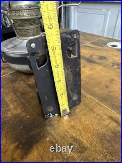 VINTAGE ALADDIN CABOOSE Railroad Kerosene Oil Lamp + Wall Mount Bracket Flexible