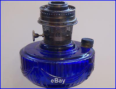 VINTAGE ALADDIN COBALT BLUE LINCOLN DRAPE KEROSENE LAMP 23 BURNER VERY CLEAN