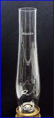 VINTAGE ALADDIN MODEL 23 DAISY and WHEAT PATTERN OIL KEROSENE LAMP