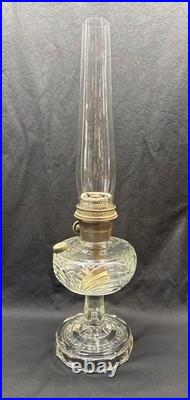 VINTAGE ALADDIN OIL LAMP CLEAR WASHINGTON DRAPE NU-TYPE MODEL B BURNER, Model B