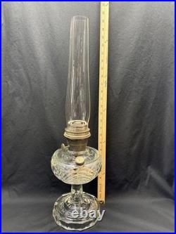 VINTAGE ALADDIN OIL LAMP CLEAR WASHINGTON DRAPE NU-TYPE MODEL B BURNER, Model B