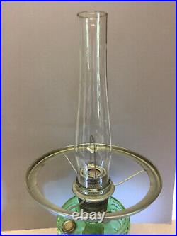 VINTAGE ANTIQUE 1930'S ALADDIN GREEN DRAPE GLASS KEROSENE OIL LAMP Complete