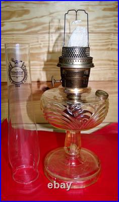 VINTAGE Aladdin Clear Washington Drape Oil Lamp Nu-Type Model B withLox-On Mantle