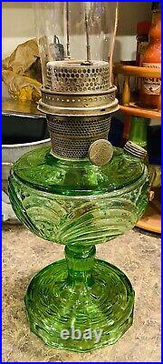 VINTAGE Aladdin Model B Washington Drape Hurricane Kerosene Lamp Antique Lox Top