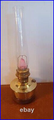 VINTAGE BRASS ALADDIN No. 23 OIL LAMP BODY Glass Great Condition (B5)