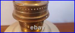 VINTAGE BRASS ALADDIN No. 23 OIL LAMP BODY Glass Great Condition (B5)