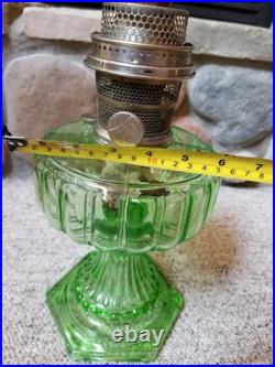 VTG 1934 Aladdin Model B 108 Green Uranium Glass Beta Crystal Cathedral Oil Lamp