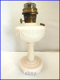 VTG 1940's ALADDIN LIGHT PINK ALACITE GLASS OIL LAMP MODEL B TALL LINCOLN DRAPE