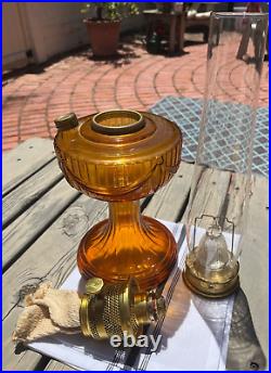 VTG 74 Aladdin Model 23 Amber Lincoln Drape Kerosene Oil Short Lamp withChimney