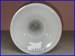 VTG ALADDIN 1937 DIAMOND QUILT WHITE MOONSTONE MODEL B OIL LAMP Regular Chimney