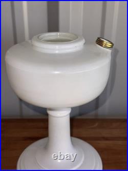 VTG ALADDIN ALACITE SIMPLICITY White Lamp WithEverything New Except The Oil Cap