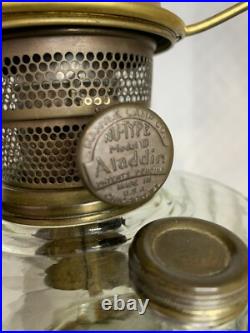 VTG Aladdin Corinthian Clear Over Amber GLOWS Mantle Oil Lamp Mod B Grape Floral