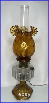 VTG! Aladdin Corinthian Clear Over Amber Glass Oil Lamp W Thumbprint Ruffled Top