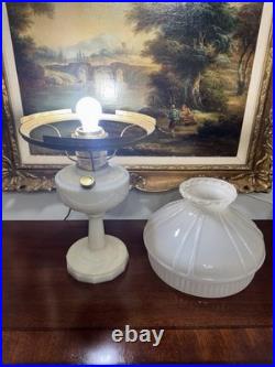 VTG Aladdin Electric Model-B Tall Lincoln Drape Alacite Lamp Uranium Glows