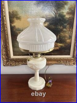 VTG Aladdin Electric Model-B Tall Lincoln Drape Alacite Lamp Uranium Glows