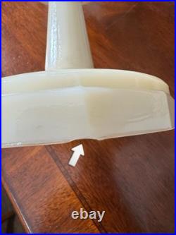 VTG Aladdin Electric Model-B Tall Lincoln Drape Alacite Lamp Uranium Glows