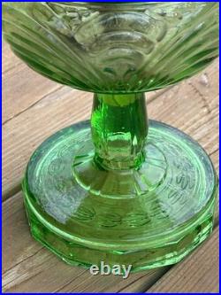 VTG Aladdin Nu-Type Model B Washington Drape Uranium Green Glass Oil Lamp, Glows
