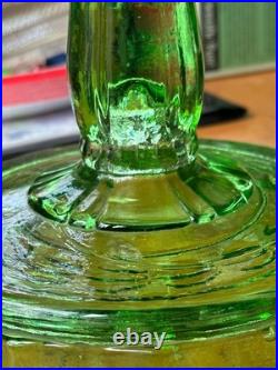 VTG Aladdin Nu-Type Model B Washington Drape Uranium Green Glass Oil Lamp, Glows VTG Aladdin Nu-Type Model B Washington Drape Uranium Green Glass Oil Lamp, Glows