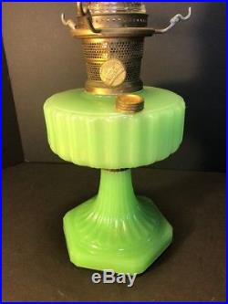VTG Antique 1934 Aladdin Jadeite Moonstone Kerosene Oil Table Lamp With Chimney