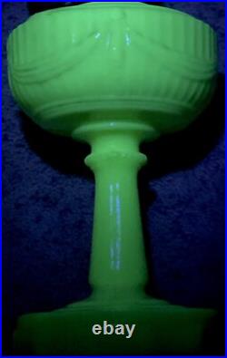 VTG Uranium Aladdin Alacite Tall Lincoln Drape Glass Model B Oil Lamps Glows Hot