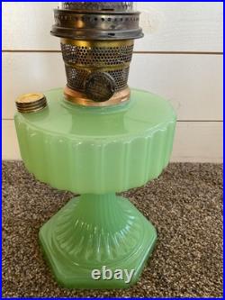 Vintage 1930's Aladdin Model B Mantle Oil Lamp Jadeite