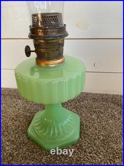 Vintage 1930's Aladdin Model B Mantle Oil Lamp Jadeite