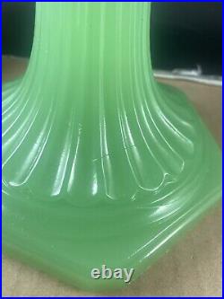 Vintage 1930s Aladdin Oil Lamp Jadeite Glass Milk Deco EUC Mantle Green HTF USA