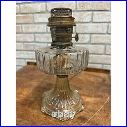 Vintage 1935 1936 Aladdin Clear Corinthian Kerosene Lamp Model B Burner