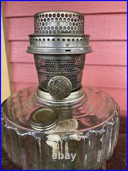 Vintage 1935 36 Aladdin Corinthian Clear & Green Oil Kerosene Lamp & Chimney